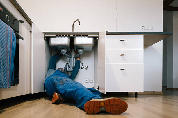 Professional Leak Detection technician working in Eldorado, WI
